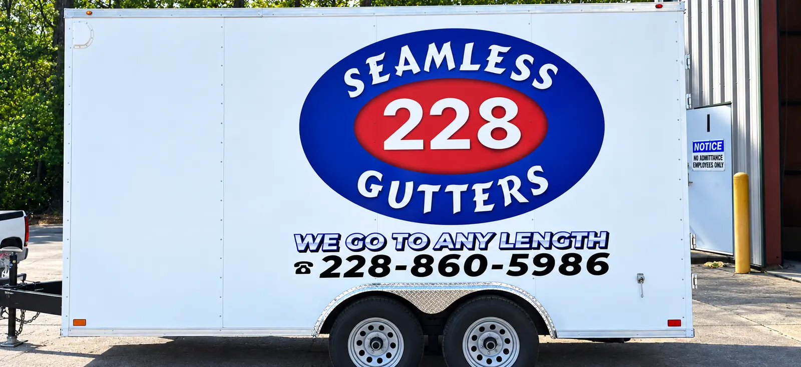 228 Seamless Gutters trailer graphics
