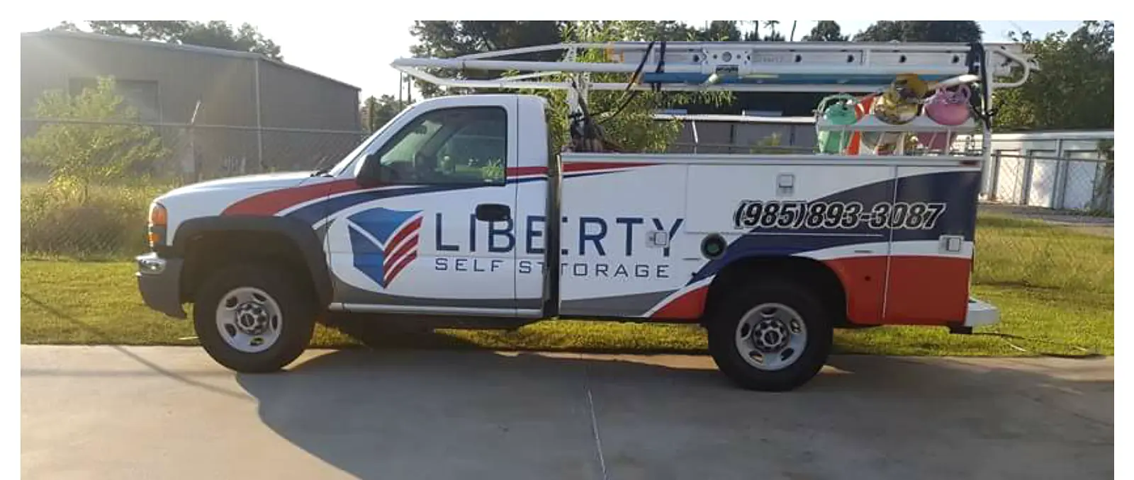 Liberty Self Storage pickup graphics