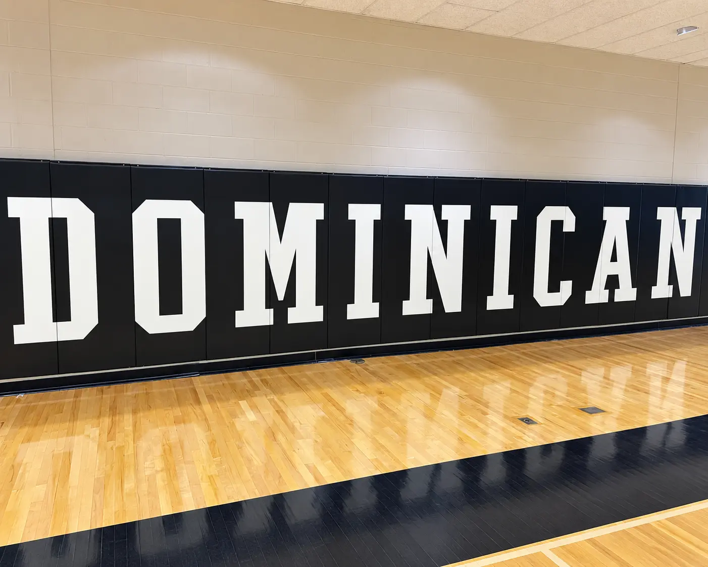 Dominican school gymnasium wall pad wraps