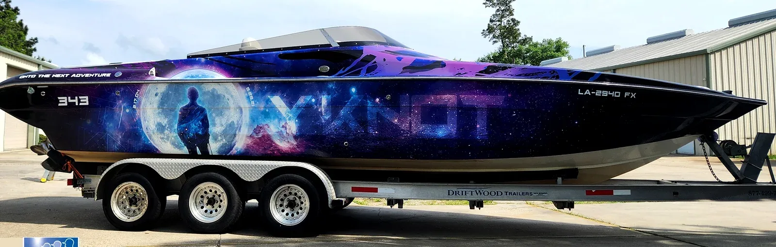 ViKnot custom performance boat wrap